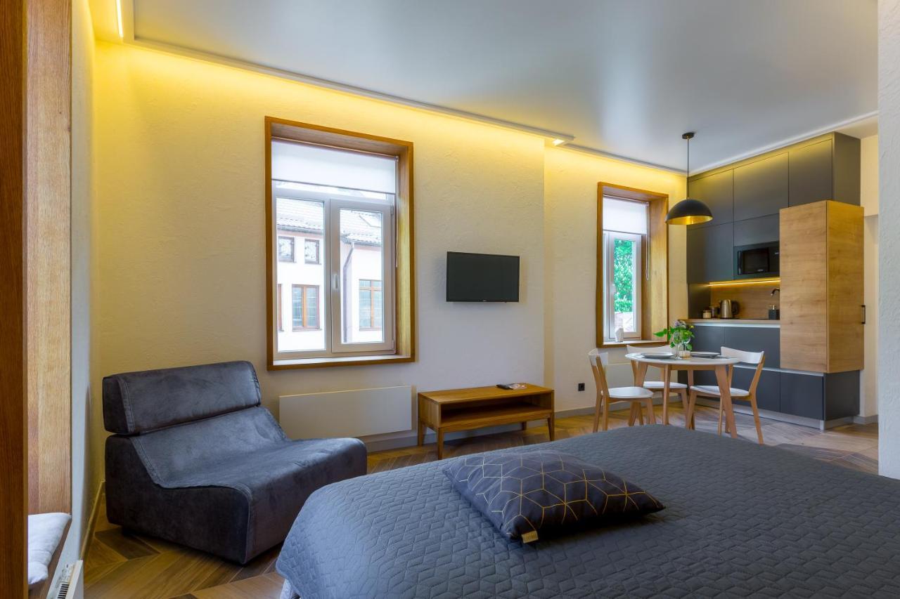 High Castle Park View Studio Lviv Exterior photo
